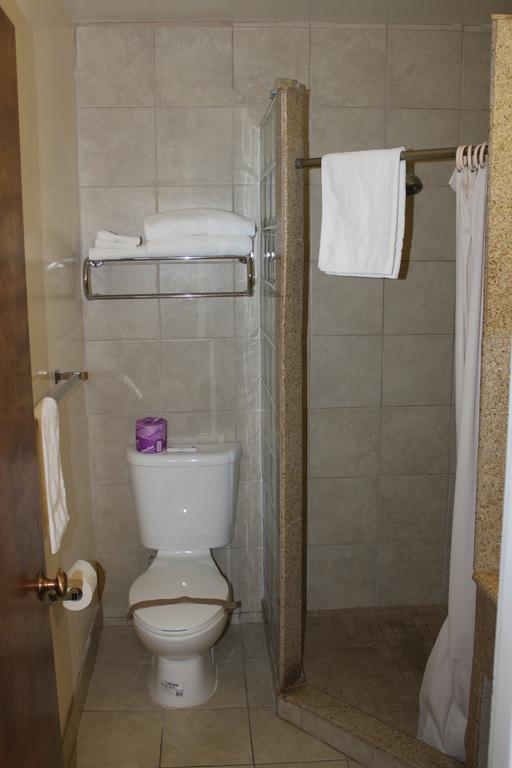 Villa Inn San Rafael Room photo