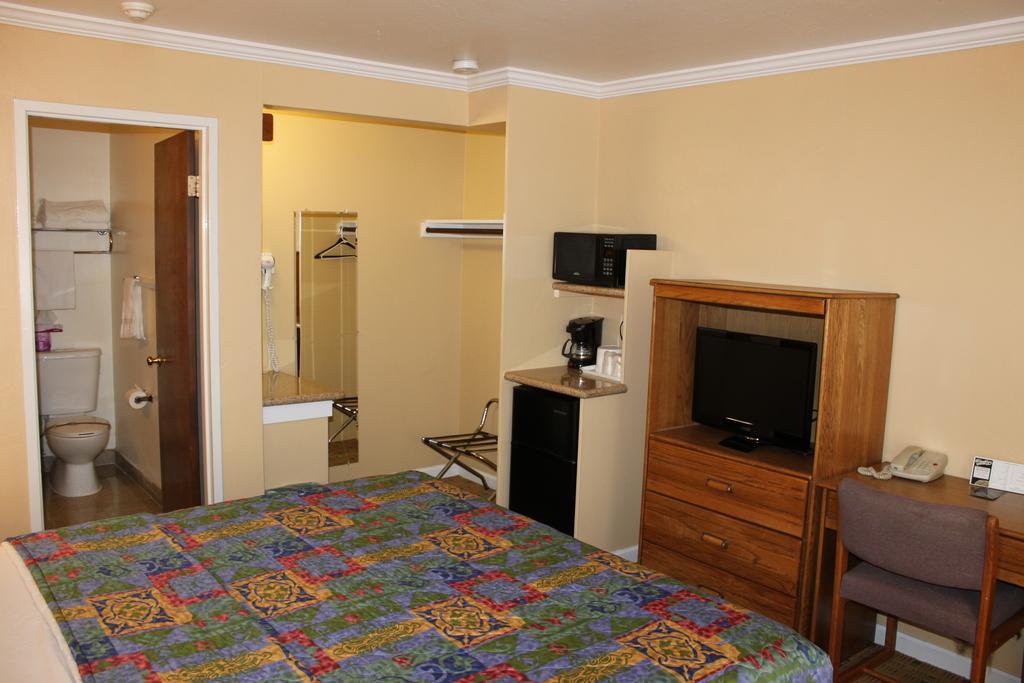 Villa Inn San Rafael Room photo